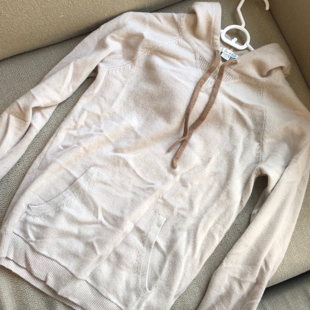 Boden 100% cashmere lounge hoodie — so cozy!